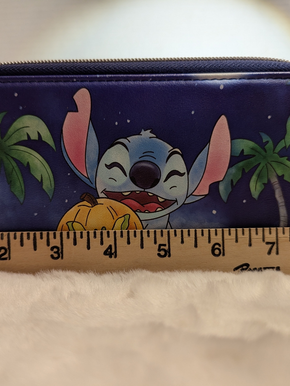 Stitch Halloween Zip Wallet - Blue with Orange Pumpkin - Picture 4 of 9